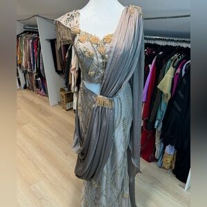 It’s dress with Indian details hand  made I wear it only one time